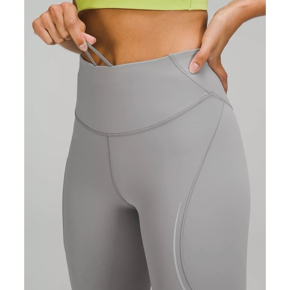 NWT Base Pace High Rise Crop Reflective - Picture 3 of 5